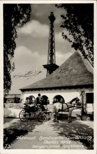 Foto Ak Berlin Charlottenburg Westend, Handwerks Ausstellung 1938, Ungarisches Gasthaus, Funkturm