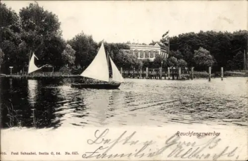 Ak Berlin Köpenick Schmöckwitz Rauchfangswerder, Segelboot, Gebäue
