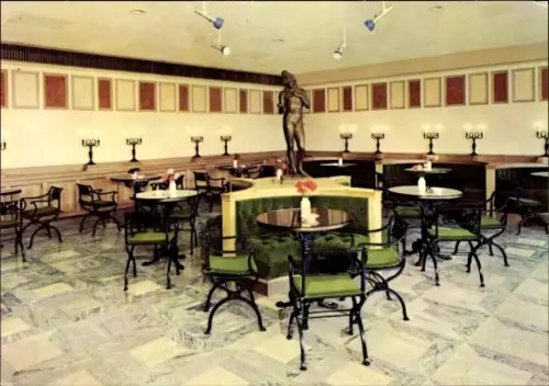 Ak Berlin, Der Palast der Republik, Weinstube, Innenansicht, Statue