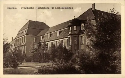 Ak Berlin Spandau, Preußische Hochschule für Leibesübungen