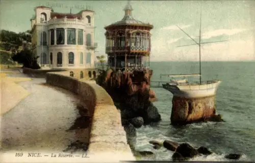 Ak Nice Nizza Alpes Maritimes, Restaurant La Réserve, Küstenansicht, Meer, Felsen, Boot