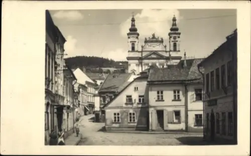 Ak Šternberk Mährisch Sternberg Region Olmütz, Dorfpartie