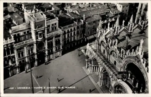 Ak Venezia Venedig Veneto,  Torre e Chiesa di S. Marco, Luftaufnahme, 
