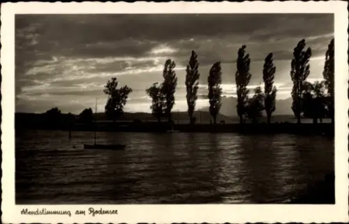 Ak Abendstimmung am Bodensee, Boot