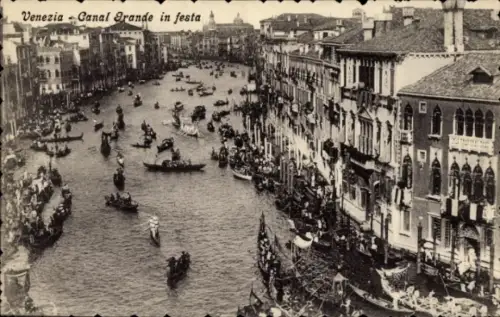 Ak Venezia Venedig Veneto,  Canal Grande, Festlichkeiten, Boote, Wasser, Menschen