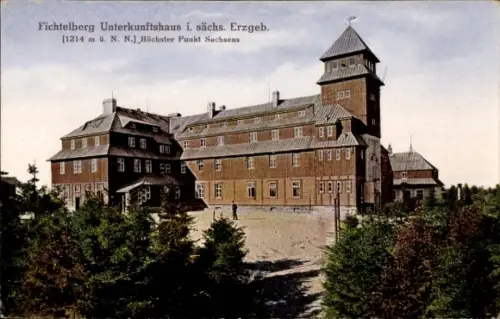 Ak Fichtelberg im Fichtelgebirge Oberfranken, Fichtelberg Unterkunftshaus, sächsisches Erzgebirge