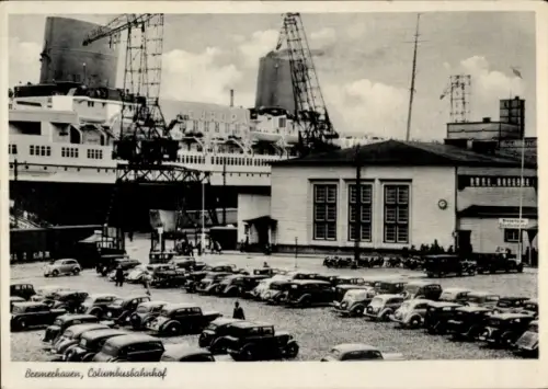 Ak Bremerhaven, Columbusbahnhof, Parkplatz, Dampfer Europa, Norddeutscher Lloyd Bremen