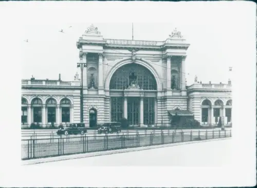 Foto Berlin Tiergarten Moabit, Lehrter Bahnhof, Straßenseite