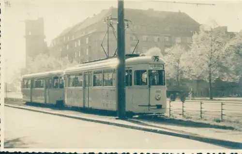 2 alte Fotos Straßenbahn Berlin Linie 75, Richtung Berlin Spandau