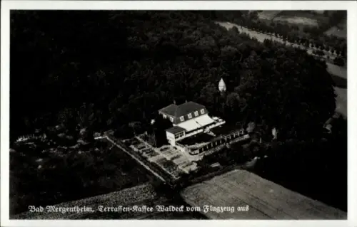 Ak Bad Mergentheim in Tauberfranken, Luftaufnahme, Terraffen-Kaffee Waldeck, Wald, Flugzeug