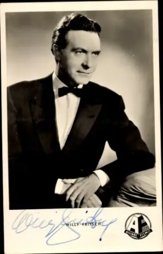 Ak Schauspieler Willy Fritsch, Portrait