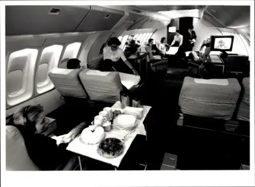 Foto Deutsches Passagierflugzeug, Lufthansa, Boeing 747-400