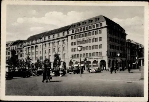 Ak Berlin Mitte, Unter den Linden Ecke Friedrichstraße, Haus der Schweiz