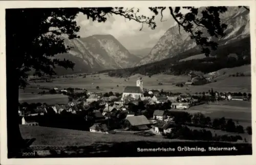Ak Gröbming Steiermark, Schwarzwaldlandschaft, Kirche, Berge, Dorf, Sommerfrische Gröbming, Steie