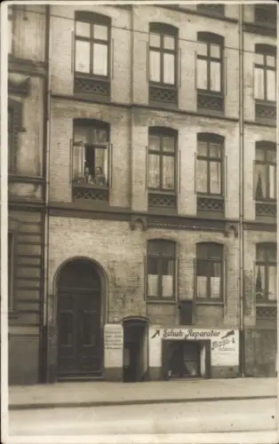 Foto Ak Schuhreparatur, Wohnhaus