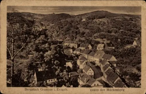 Ak Krupka Bergstadt Graupen im Erzgebirge Region Aussig, Gesamtansicht gegen den Mückenberg