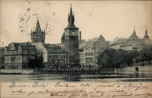 Ak Praha Prag Tschechien, Schwarz-Weiß-Bild, Uhrturm,  Gebäude, Fluss,  aus Prag