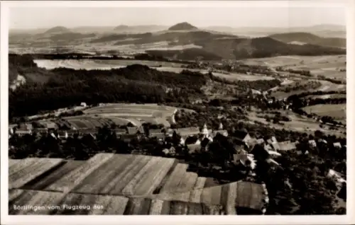 Ak Börtlingen in Württemberg, Luftaufnahme von  Felder, Berge im Hintergrund