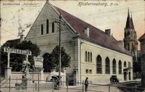 Ak Klosterneuburg in Niederösterreich, Restauration Stiftskeller
