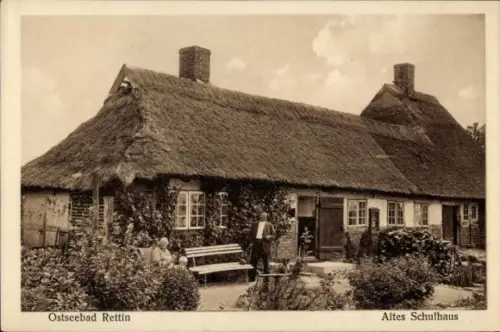 Ak Rettin Neustadt in Holstein, Altes Schulhaus