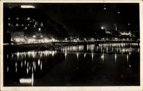 Ak Budapest Ungarn, Nachtansicht der Donau, Berg St. Gellért, beleuchtete Ufer, Brücke