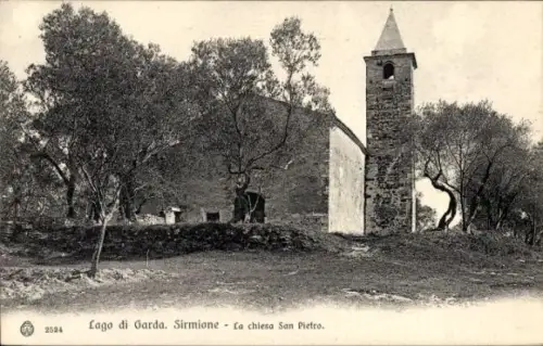 Ak Sirmione Lago di Garda Lombardia, Lago di Garda,  Kirche San Pietro, Olivenbäume, Glockenturm