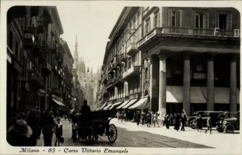 Ak Milano Mailand Lombardia, Straße mit Pferdewagen, Geschäfte, Menschen,  Corso Vittorio Emanuel