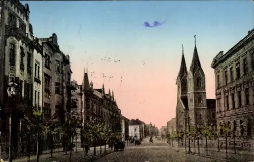 Ak Pilsen, Straßenpartie, Wohnhäuser, Kirche