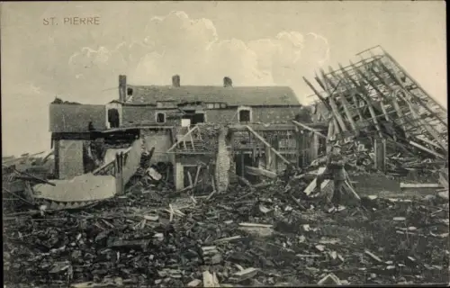 Ak Saint Pierre Manche, Zerstörtes Haus, Kriegszerstörung 1. WK