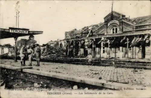 CPA Tergnier Aisne, Batiments de la Gare