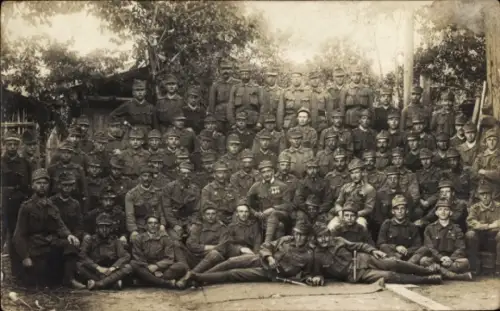 Foto Ak KuK Soldaten, Gruppenbild