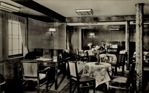 Ak Dampfer MS Milwaukee, HAPAG, Gesellschaftsraum, Touristenklasse