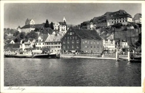 Ak Meersburg am Bodensee,  Hafenansicht, Schiffe, Häuser, Berge