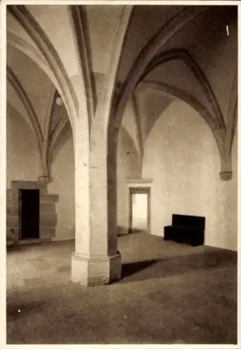 Ak Kraków Krakau Polen, Gotische Halle, Säulen, Wawel,  Kazimierz der Große, 14. Jahrhundert