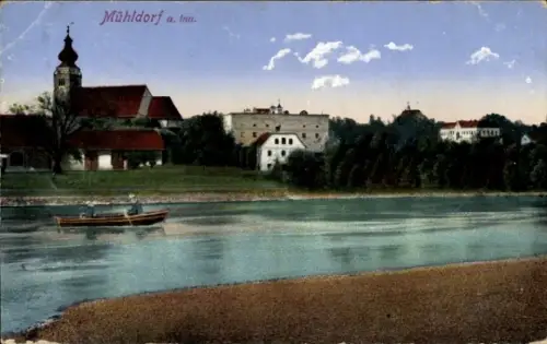 Ak Mühldorf am Inn Oberbayern,  Flusslandschaft, Boot auf dem Wasser,  Gebäude