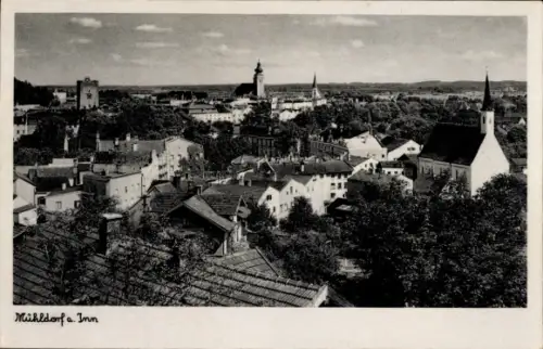 Ak Mühldorf am Inn Oberbayern, Stadtansicht  Türme, Dächer, Landschaft