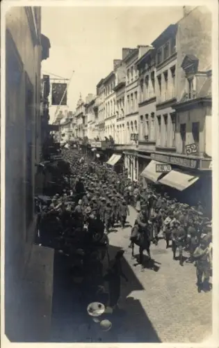 Foto Ak Oostende Ostende Westflandern, Gefangene Engländer, I. WK