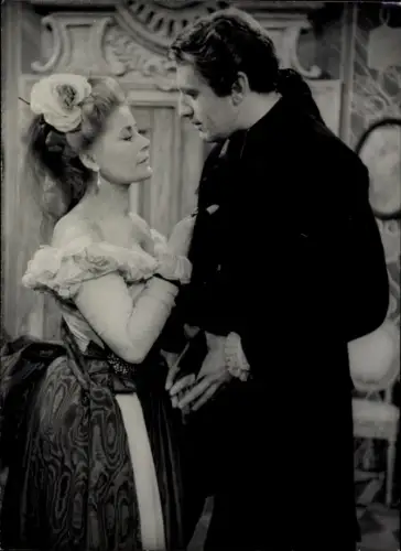 Foto Schauspieler, Gisela Uhlen, Alexander Kerst, Filmszene Der große Cophta