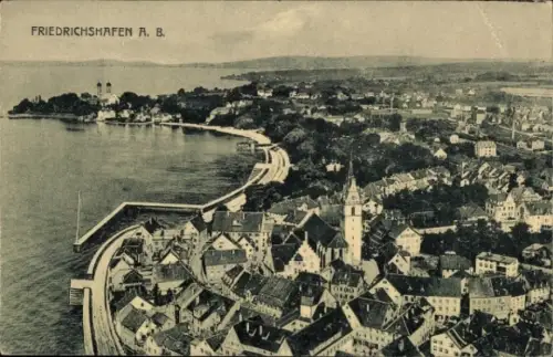 Ak Friedrichshafen am Bodensee, Luftaufnahme von  Bodensee, Häuser, Uferpromenade