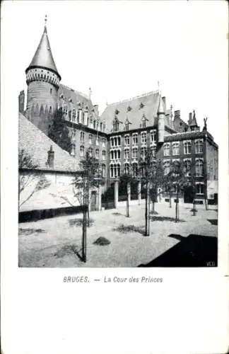 Ak Bruges Brügge Flandern Westflandern,  La Cour des Princes,  Architektur, Schwarz-Weiß-Foto