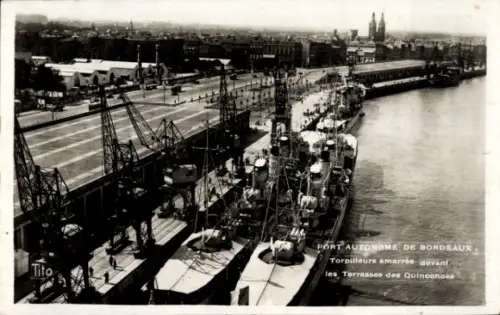 Ak Bordeaux Gironde, Hafen von  Torpedoboote, Terrassen der Quinconces