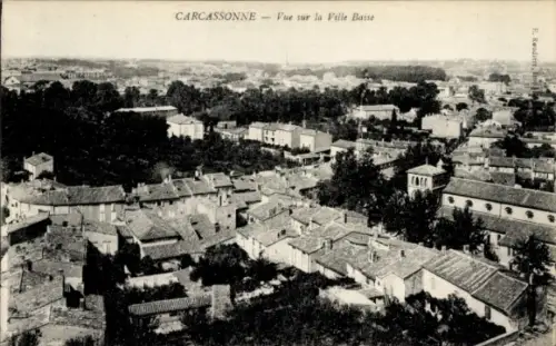 Ak Carcassonne Aude, Blick auf die Stadt  Häuser, Bäume, Landschaft