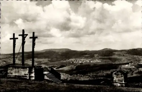 Ak Wildflecken in der Rhön Unterfranken, Drei Kreuze, Landschaft,  Golgatha, Wildflecken, Dammers