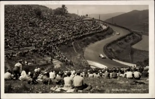 Ak Nürburg in der Eifel, Nürburgring, Autorennen