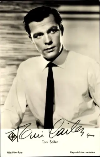 Ak Schauspieler und Skirennläufer Toni Sailer, Portrait, Ufa Film, Der schwarze Blitz, Autogramm