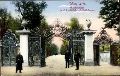 Ak Wien 13 Hietzing Österreich, Reichengitter im k. k. Schlosspark Schönbrunn