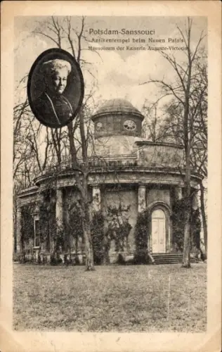 Ak Potsdam Sanssouci, Antikentempel beim Neuen Palais, Mausoleum Kaiserin Auguste Victoria