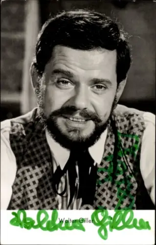 Ak Schauspieler Walter Giller in Heiß weht der Wind und Mein Freund Shorty, Portrait, Autogramm