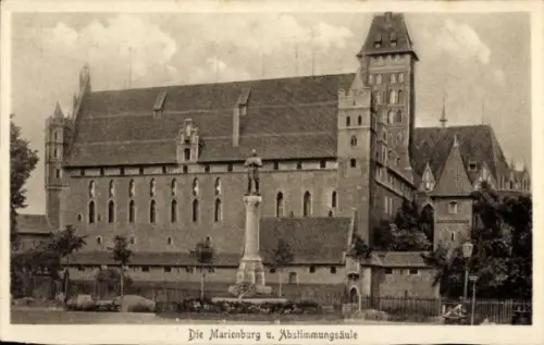 Ak Marienburg Malbork Westpreußen, Ordensburg, Abstimmungssäule