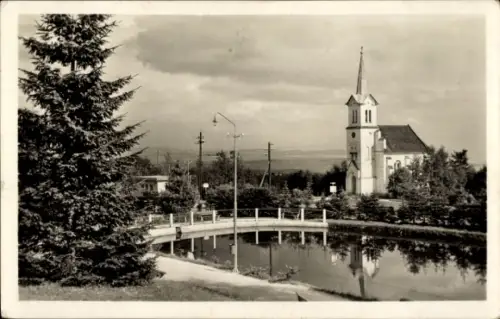 Ak Vysoké Tatry Hohe Tatra Slowakei, Kirche, Teich, Bäume, Landschaft,  Schwarz-Weiß-Foto